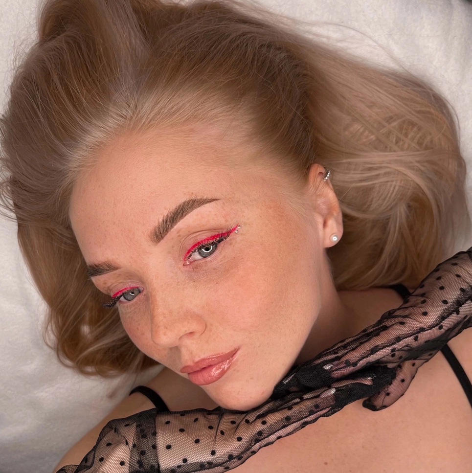 Пудровые брови обновление цвета до 2,5 лет