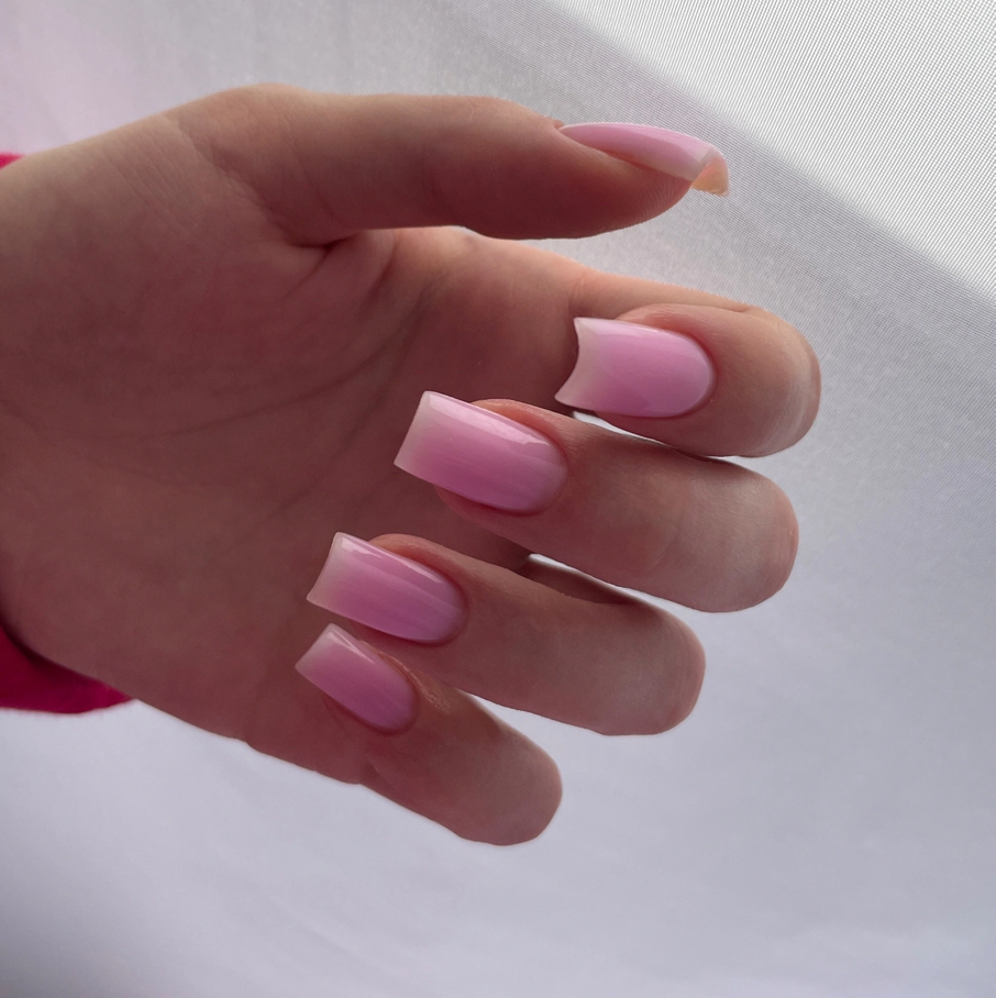 Комбинированный маникюр + покрытие гель лак (ремонт мелких трещин, легкий дизайн)