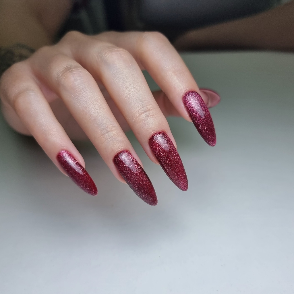 Наращивание ногтей