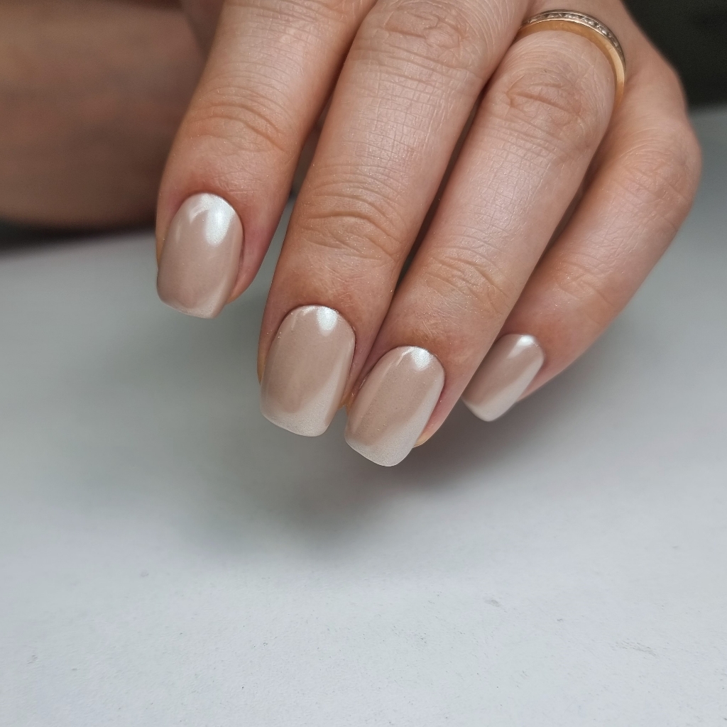 Маникюр гелем 💅 + сложный дизайн 🎨