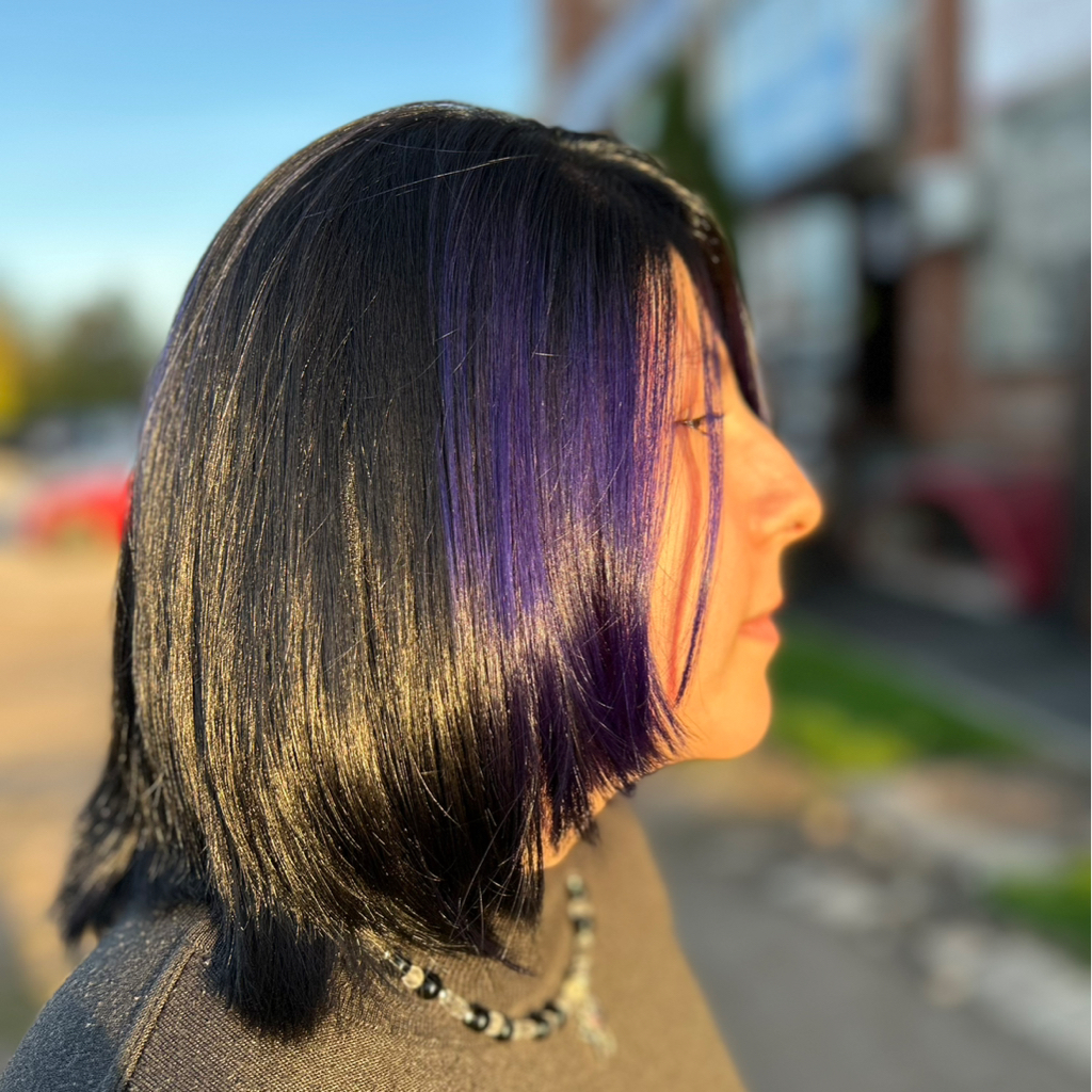 Окрашивание в один тон Matrix короткие