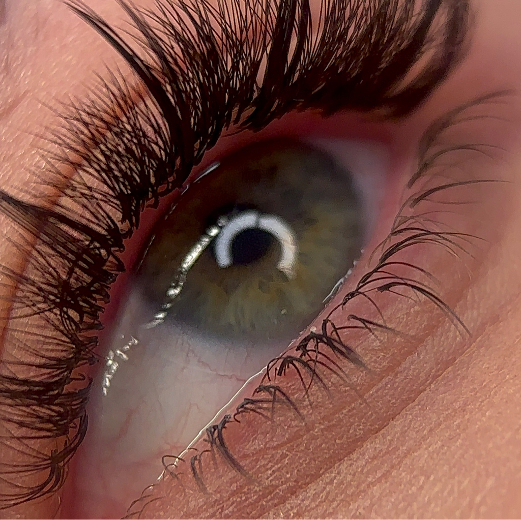 Lower( bottom ) eyelash extensions