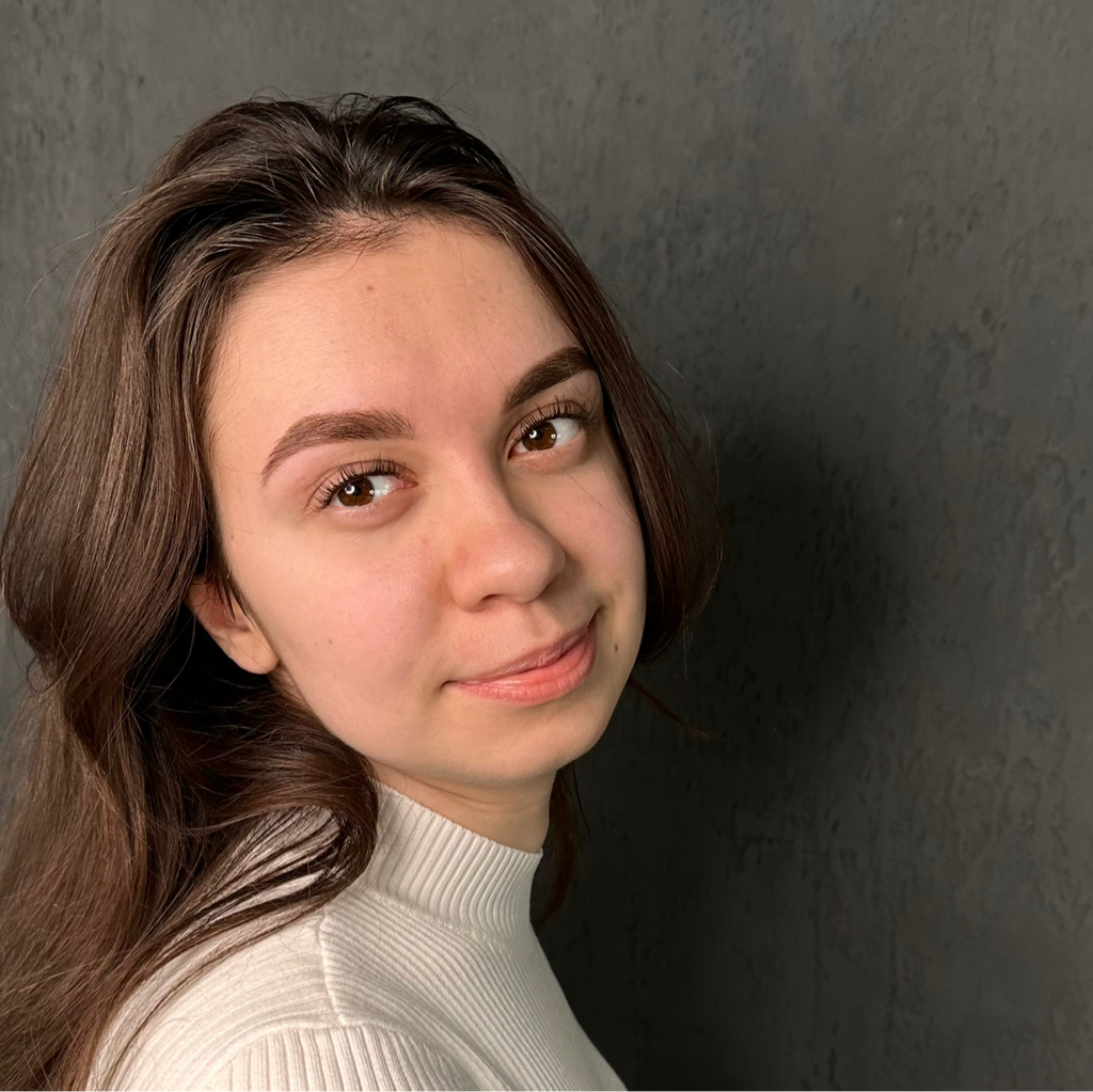 Окрашивание  бровей с коррекцией