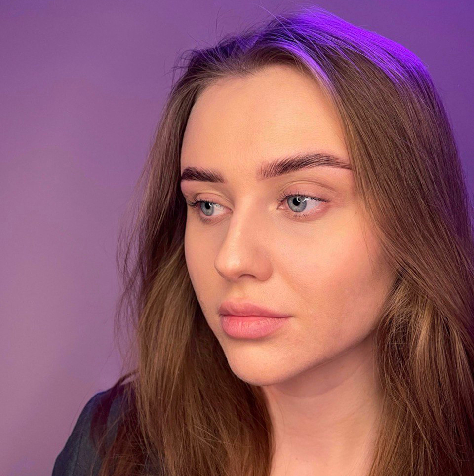 Долговременная укладка бровей с коррекцией и окрашиванием