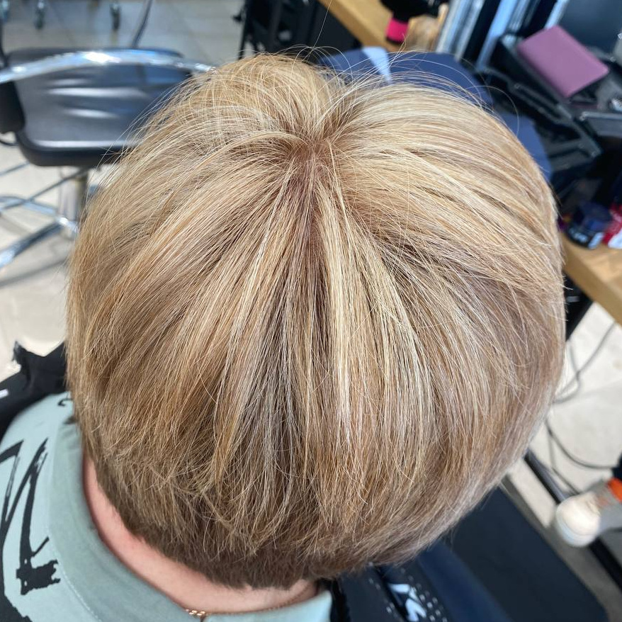 колорирование с тонированием на короткие волосы (стрижка 750)