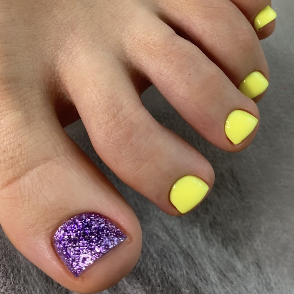 PREMIUM | педикюр Golden Trace с покрытием и пяточкой