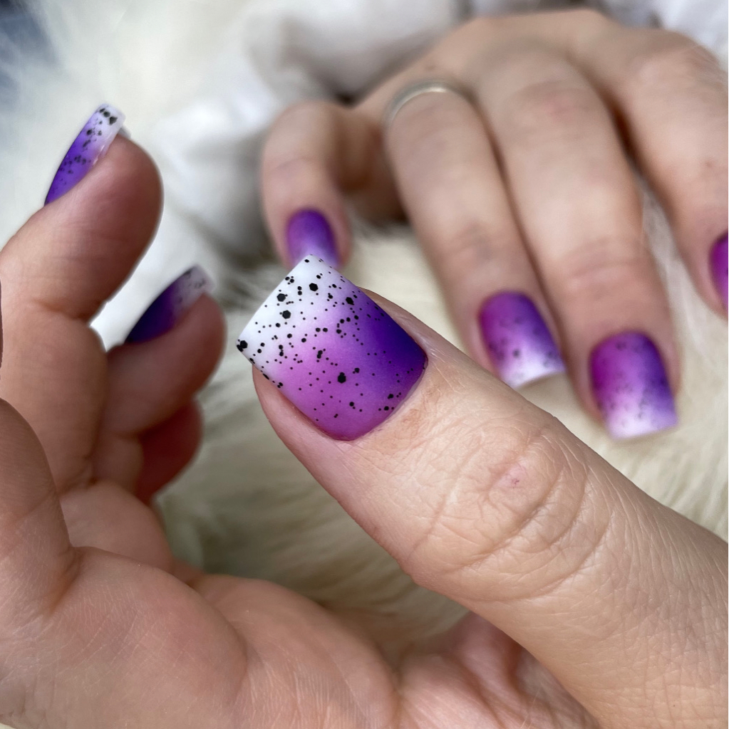 Наращивание ногтей