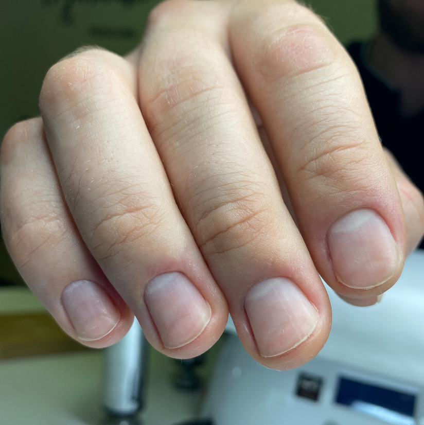 Маникюр мужской