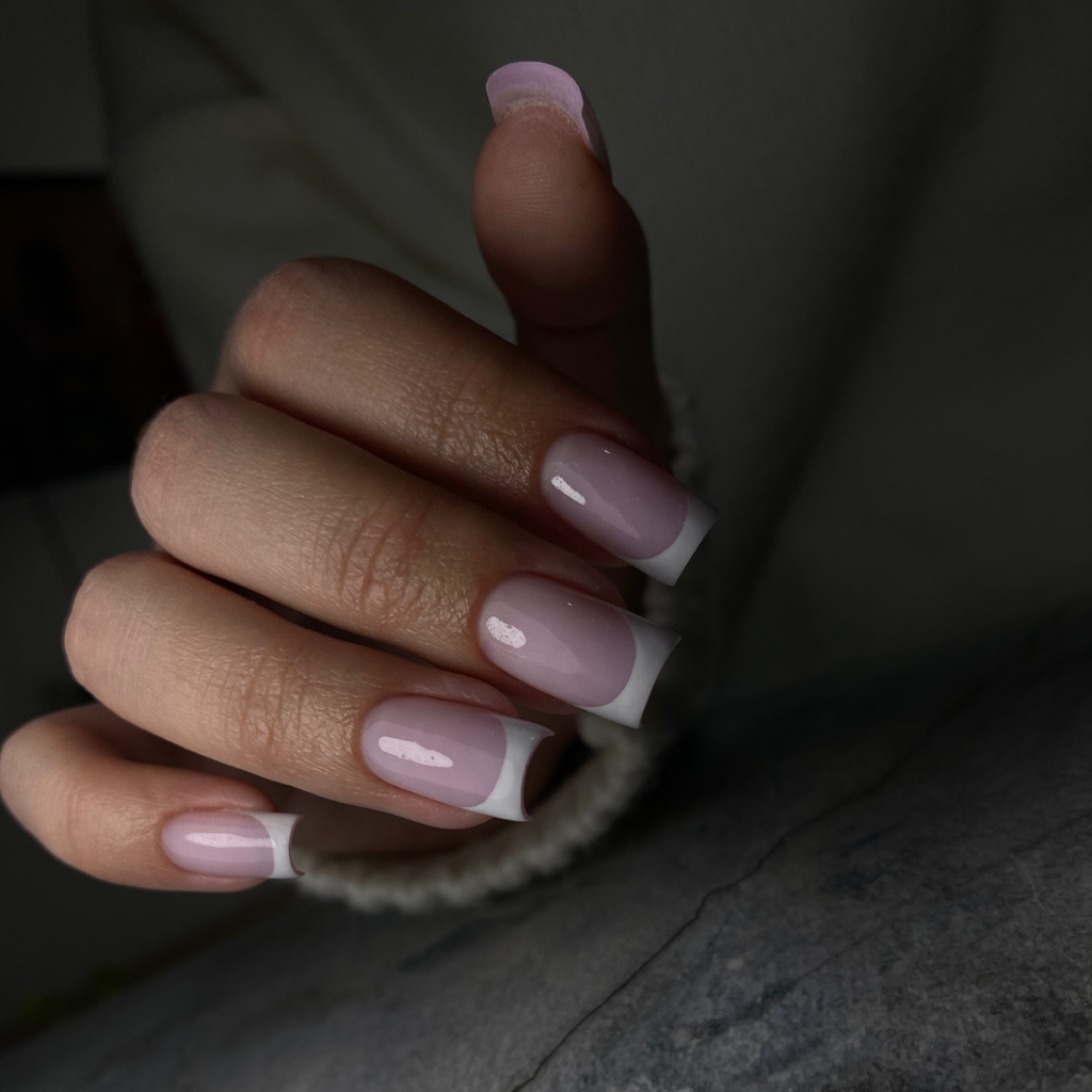 Маникюр с покрытием гель-лак+фрэнч