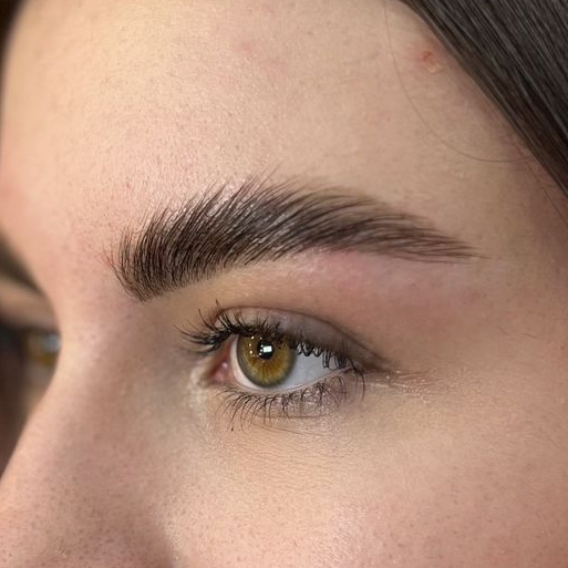 Ламинирование бровей