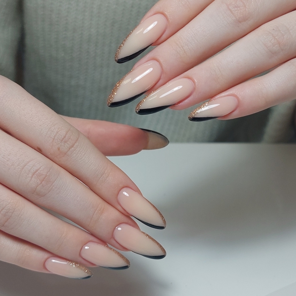 Маникюр с покрытием гель-лак