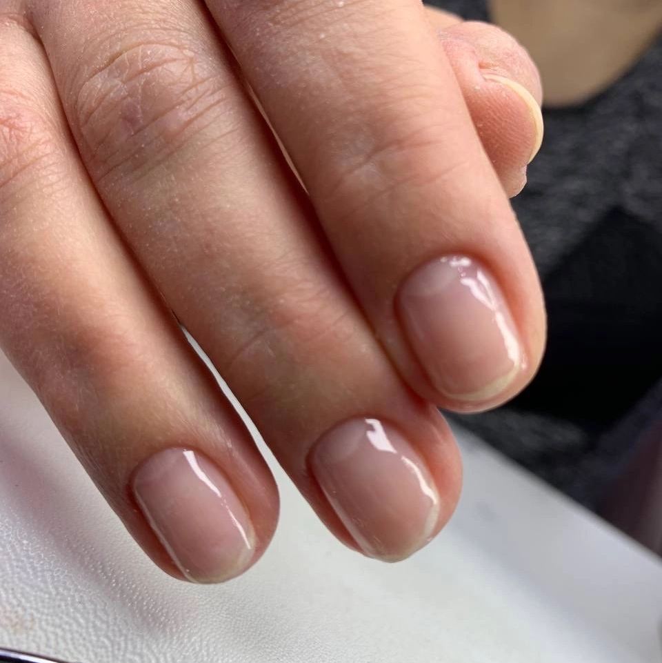 аппаратный маникюр