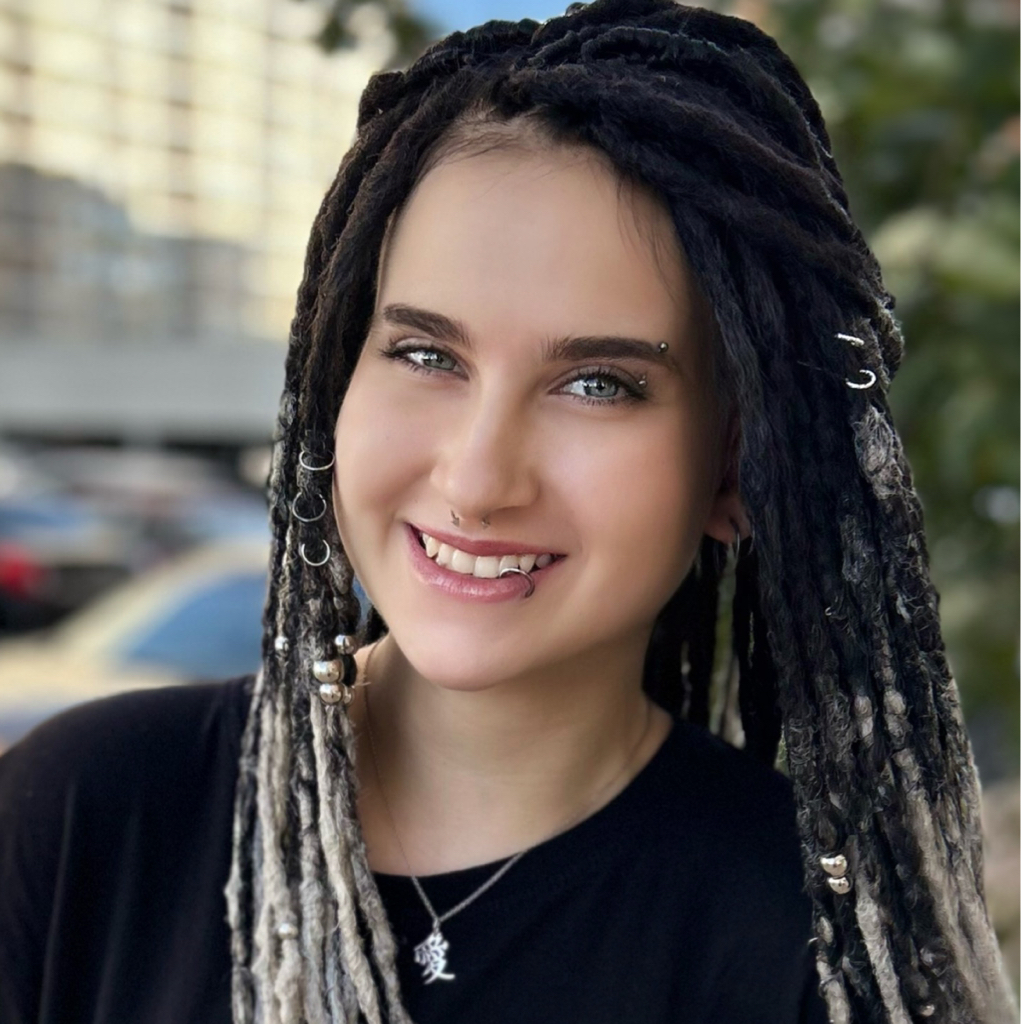 Вплетение своего комплекта на длину натуральных волос до плеча