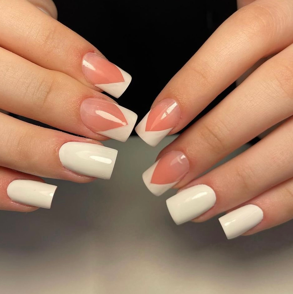 Маникюр с покрытием гель-лак + френч и укрепление