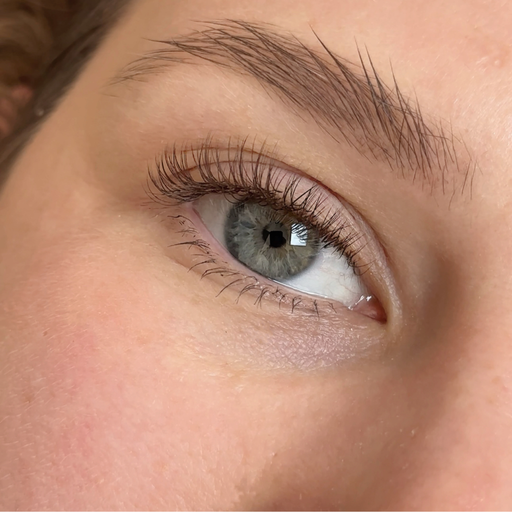 Eyelash extension (Natural set)