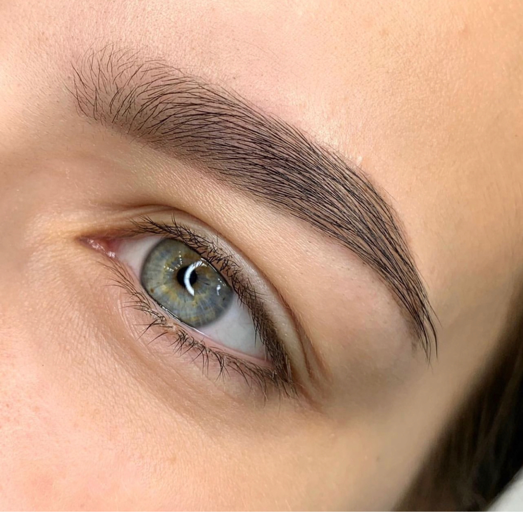 Архитектура бровей (без окрашивания)