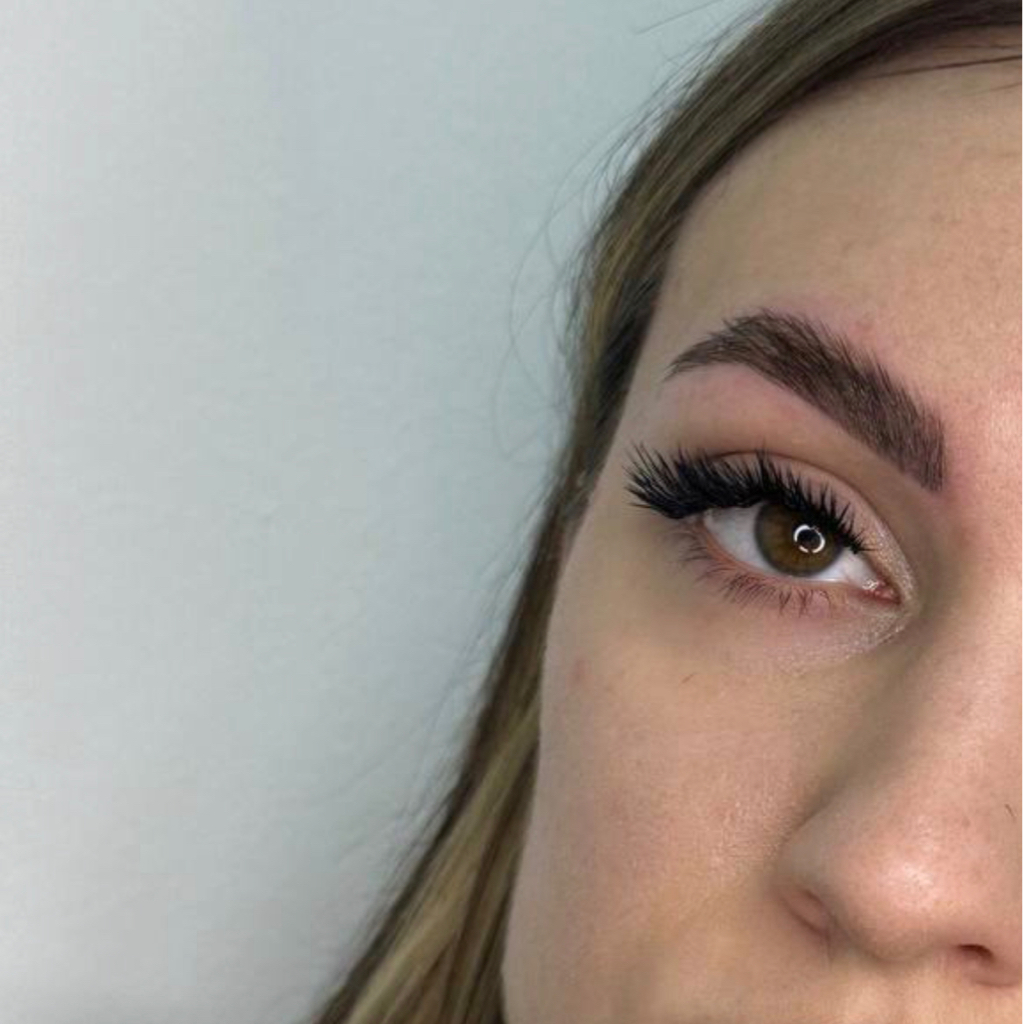 Архитектура бровей  окрашивание+коррекция