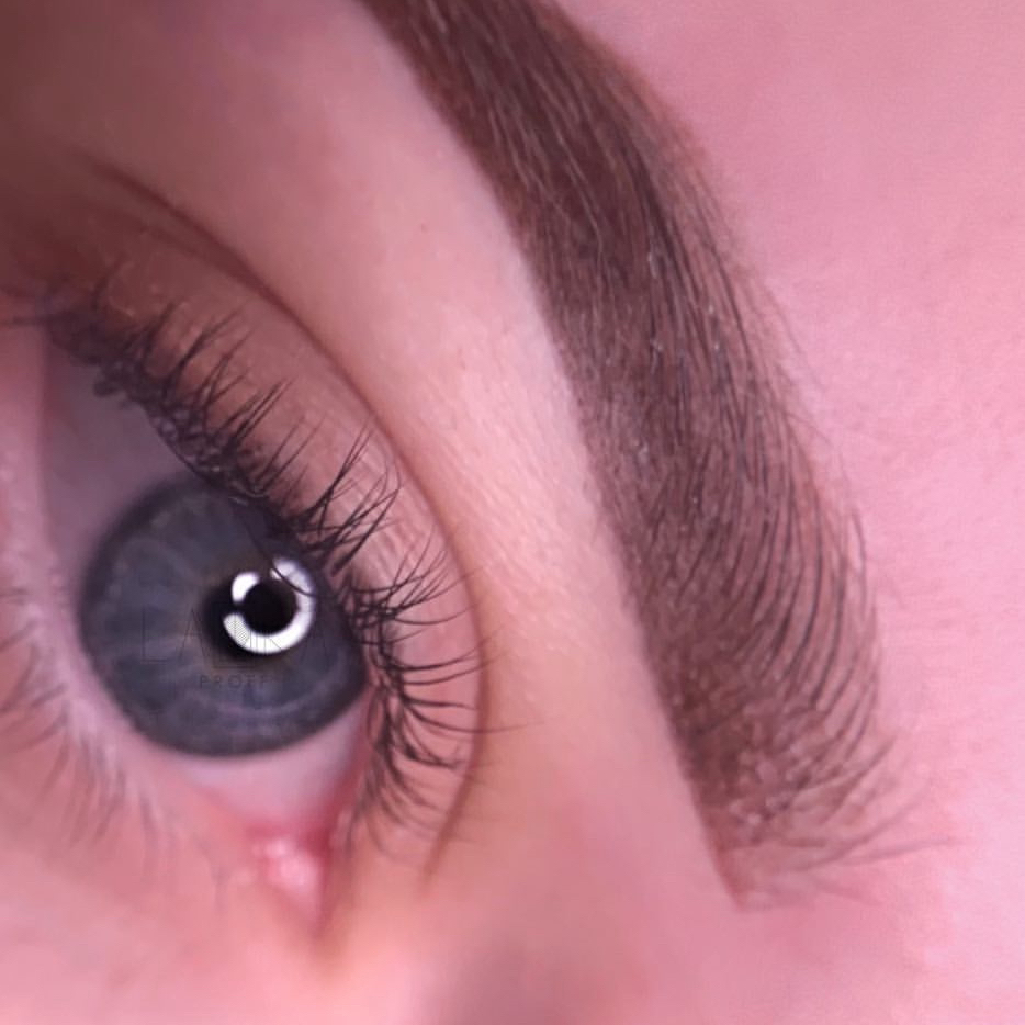 Коррекция БРОВИ