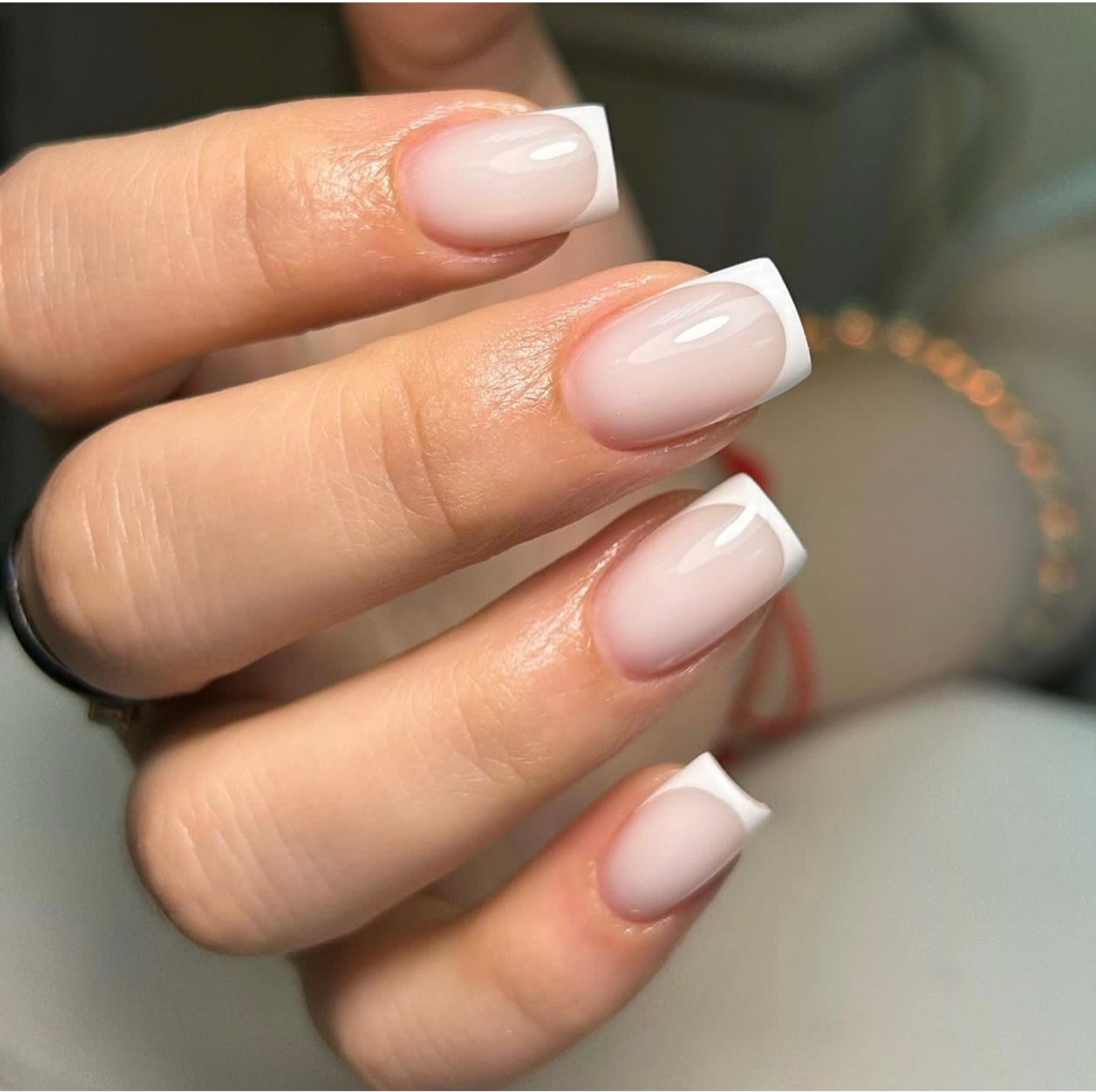 Маникюр с покрытием гель-лак/гель