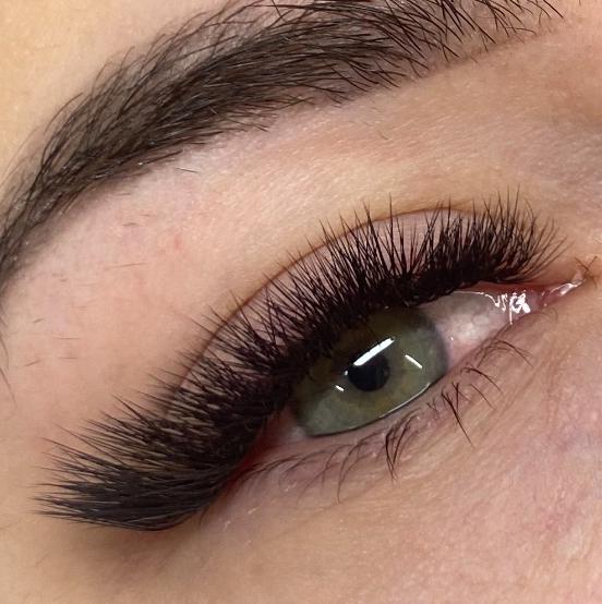 Наращивание ресниц «3D»