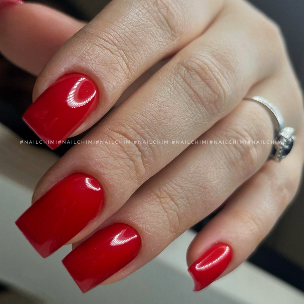 Маникюр с покрытием гель-лак и укрепление полигелем