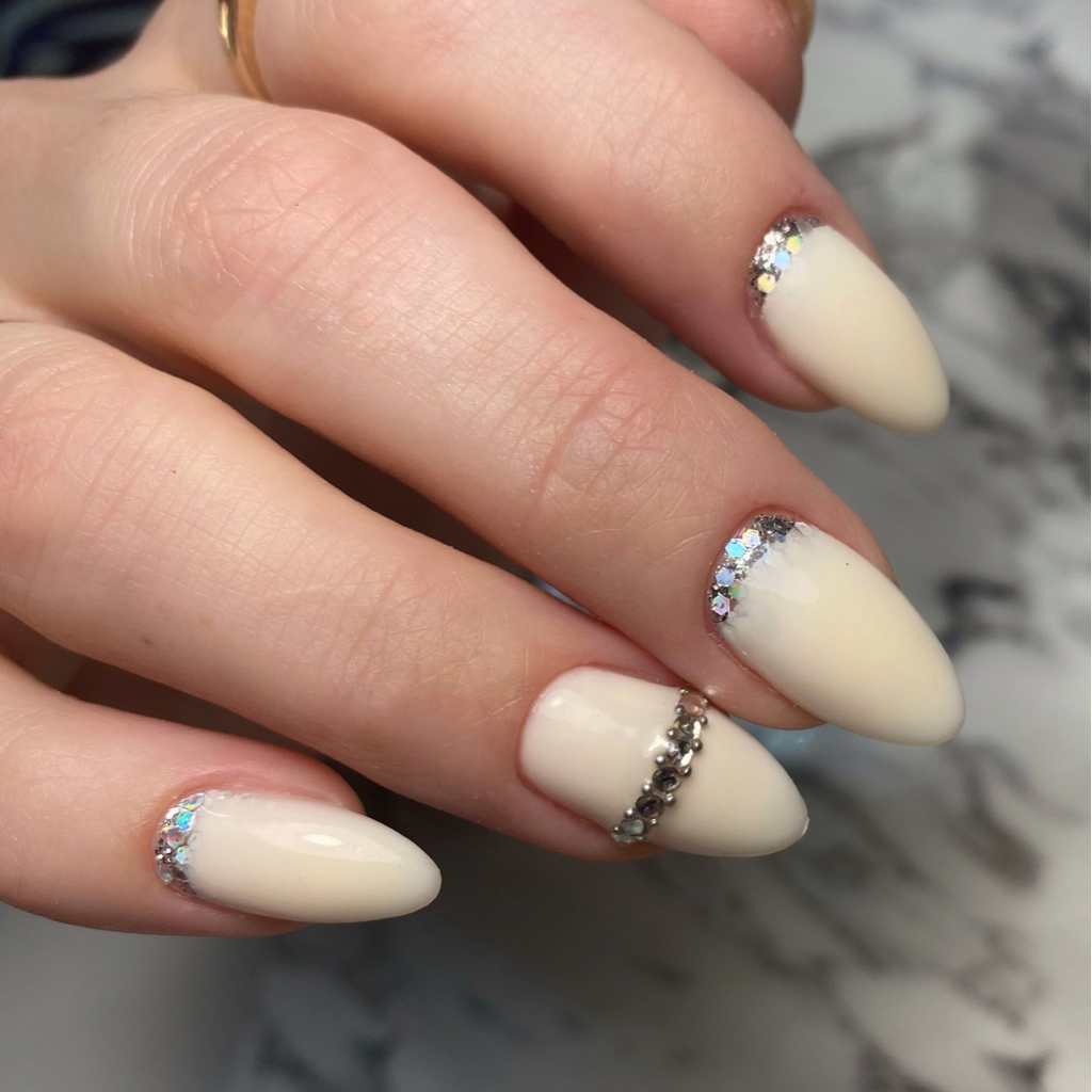 Наращивание ногтей Гелевые типсы