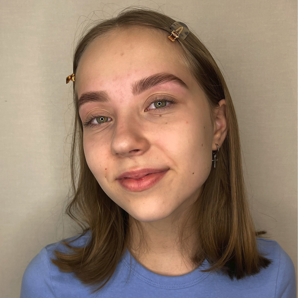 Оформление бровей