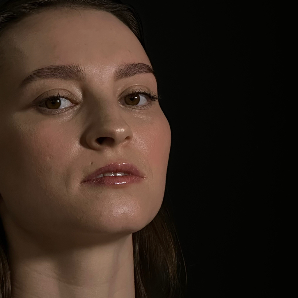 Коррекция формы ( воск LYCON +пинцет)