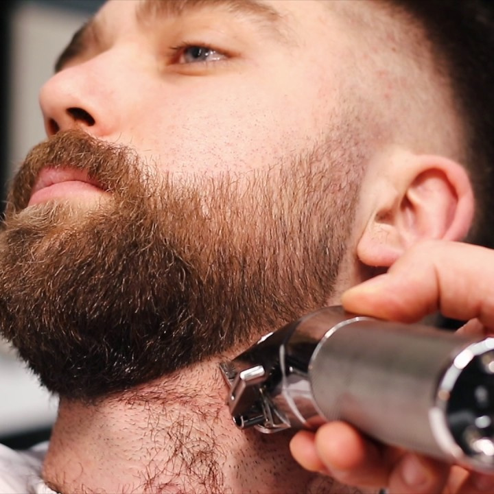 Стрижка бороды машикой