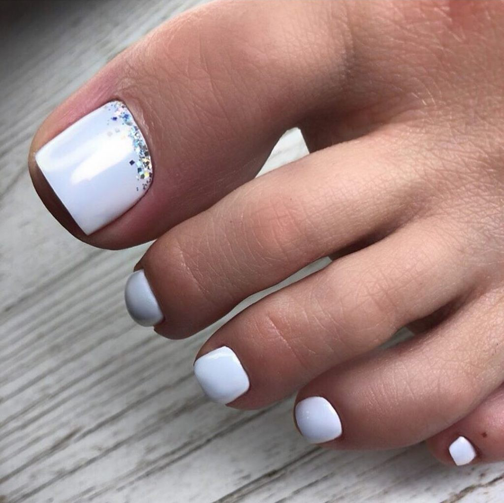 Педикюр с покрытием гель-лак