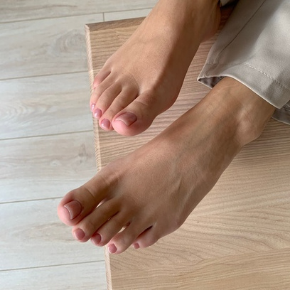 Педикюр без покрытия (пальчики и обработка стопы)