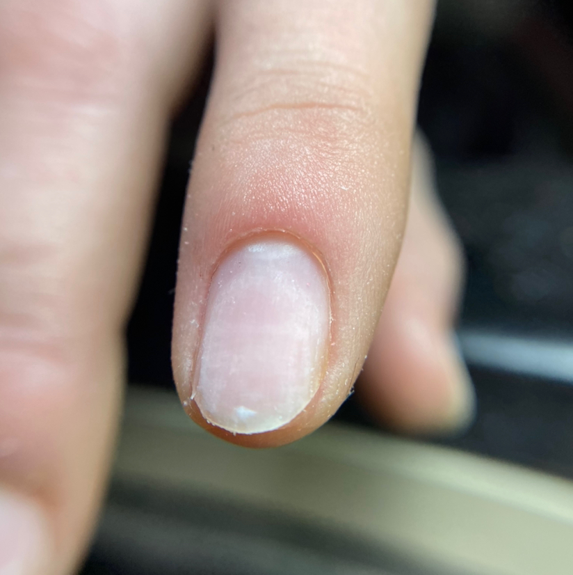 Снятие гель-лака без покрытия + гигейнический маникюр