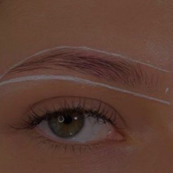 Долговременная укладка бровей