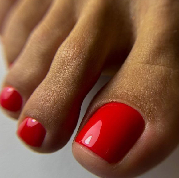 Педикюр «обработка пальцев с покрытием»