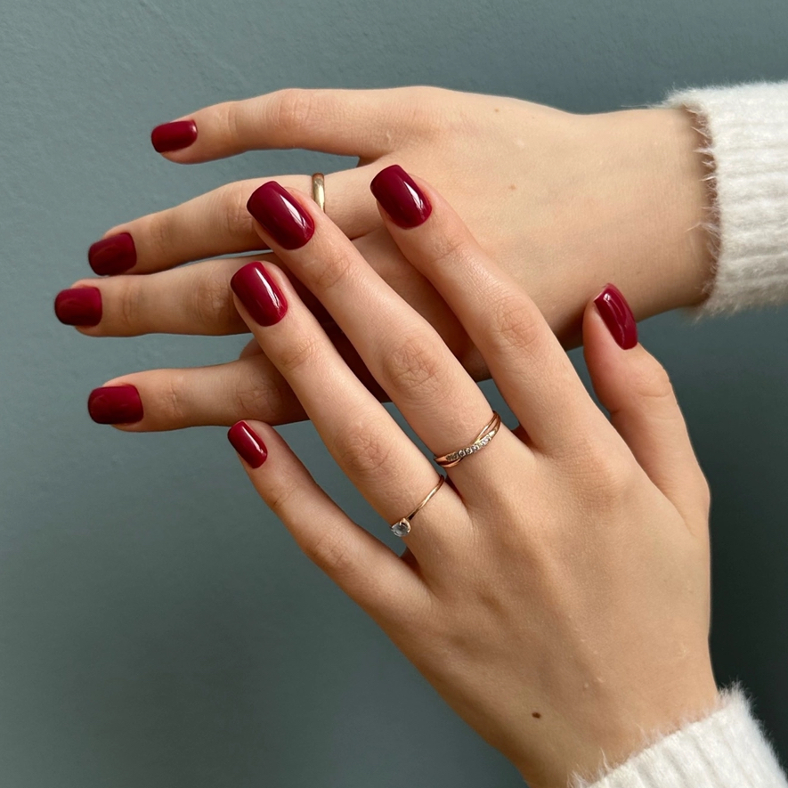 Маникюр с покрытием гель-лак