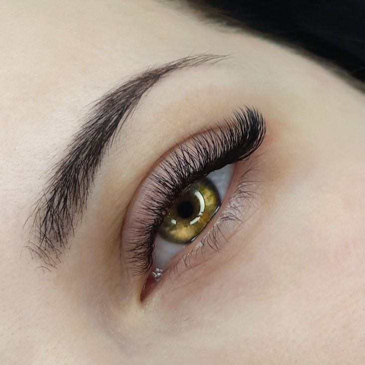 Наращивание ресничек 2D