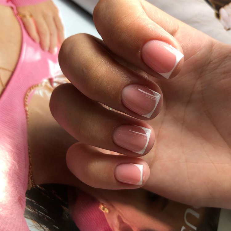 МАНИКЮР + КАМУФЛЯЖ БАЗОЙ+ФРЕНЧ