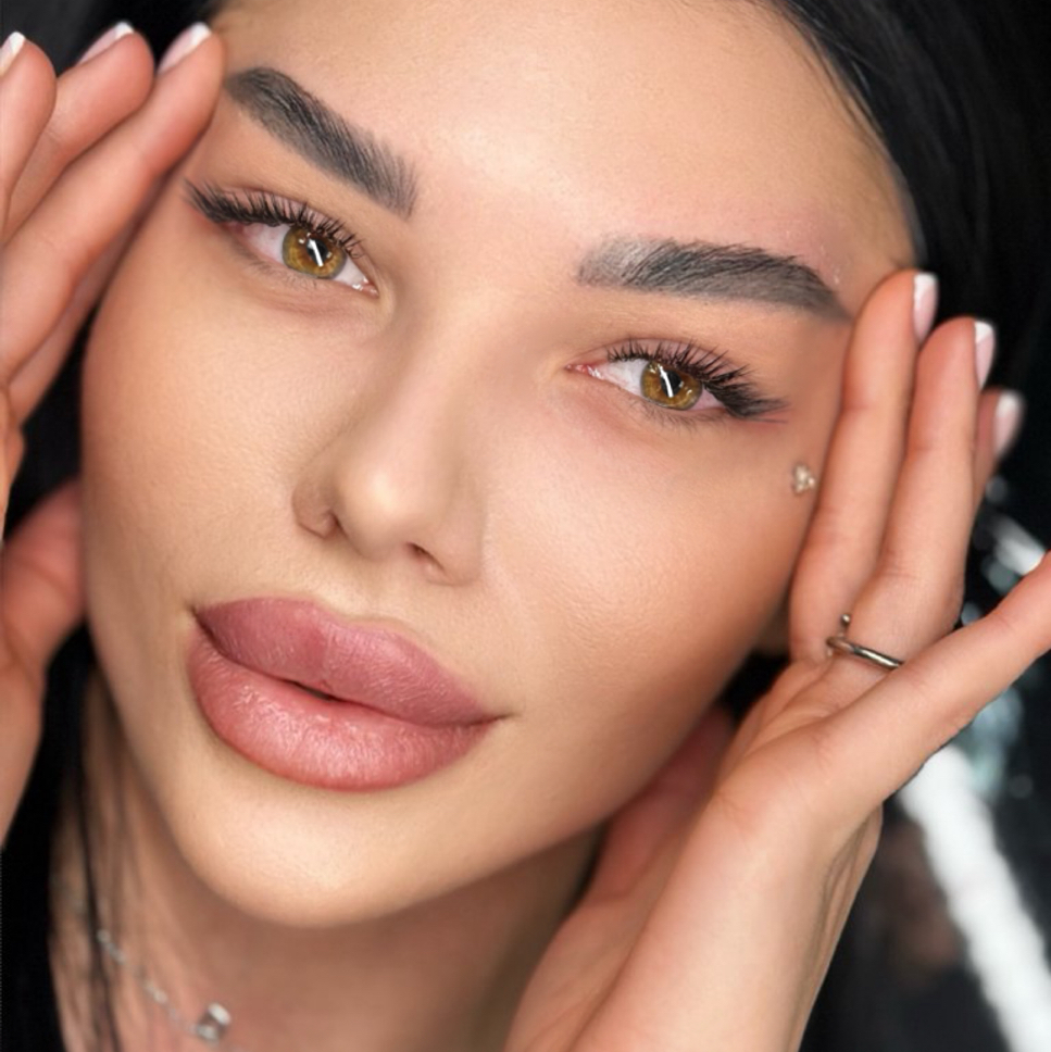 Maskara / Мокрый эффект