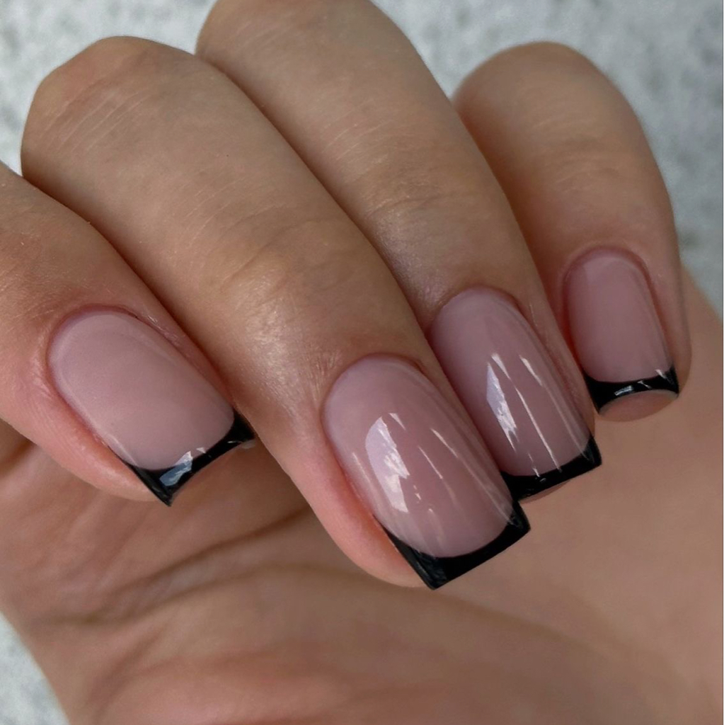 Французский маникюр