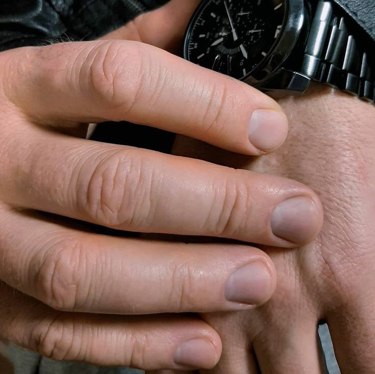 Маникюр мужской