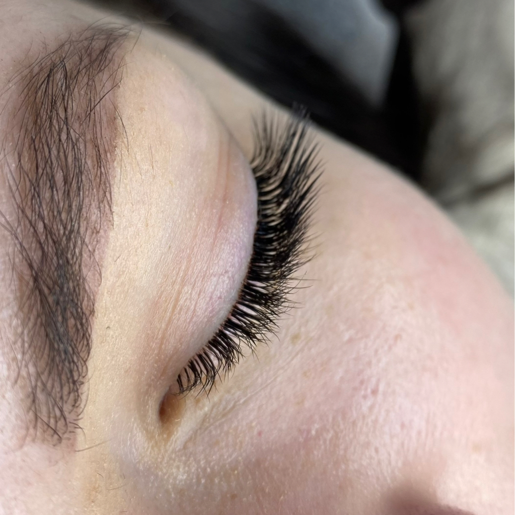 Наращивание ресниц 2D