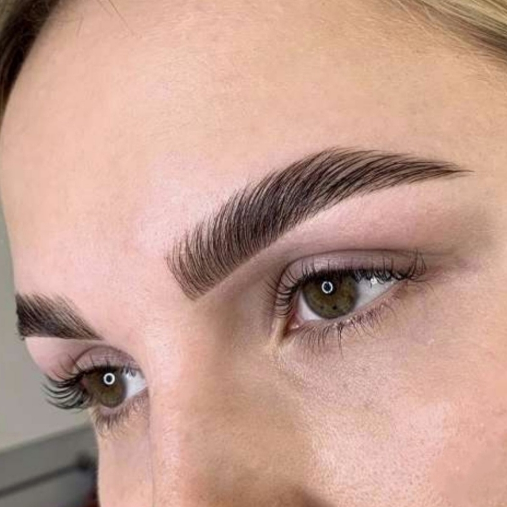 Долговременная укладка бровей