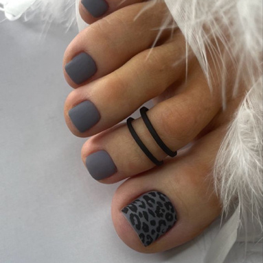 Педикюр с покрытие гель-лак