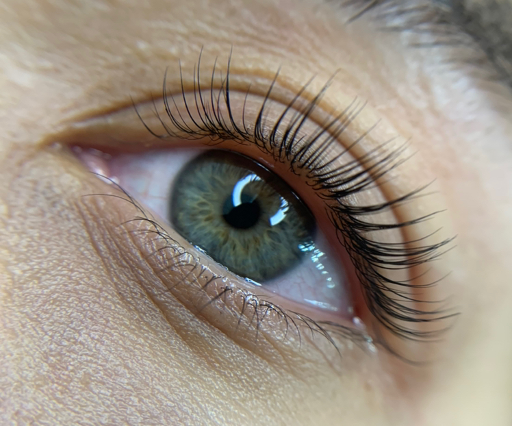 Ламинирование ресниц