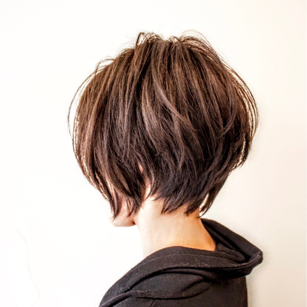 Стрижка женская короткая длина