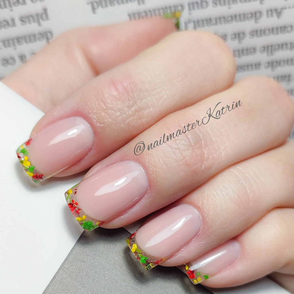 Выкладной френч коррекция