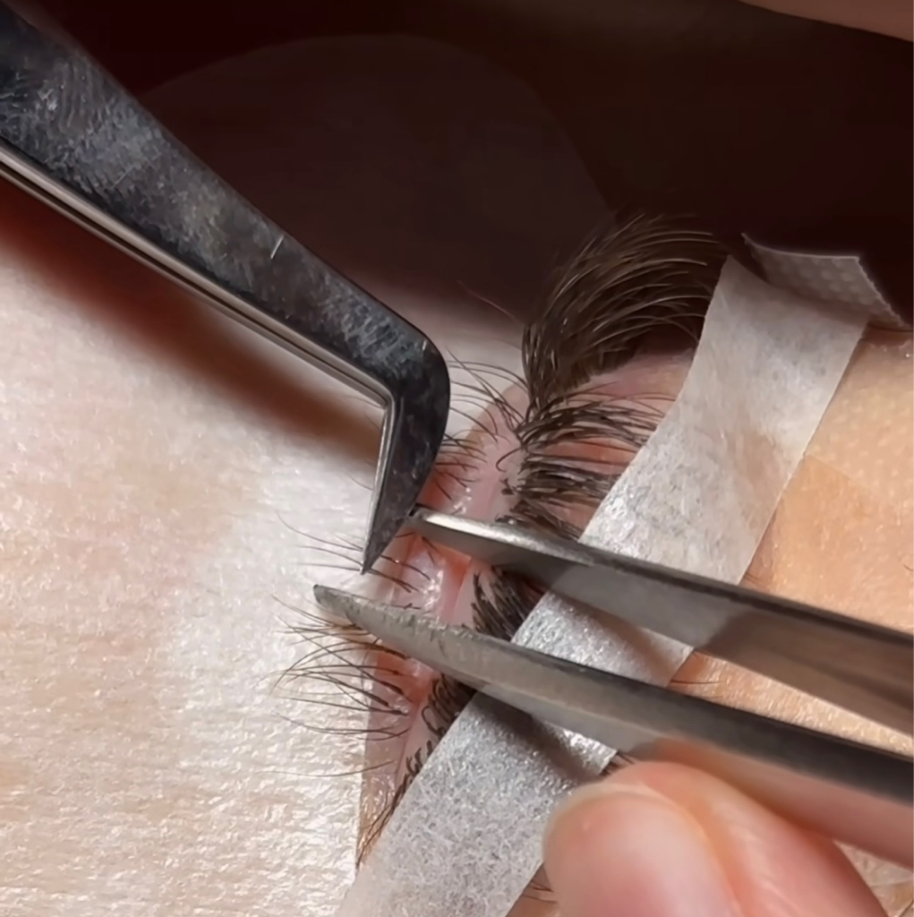 Lower Eyelash Extensions