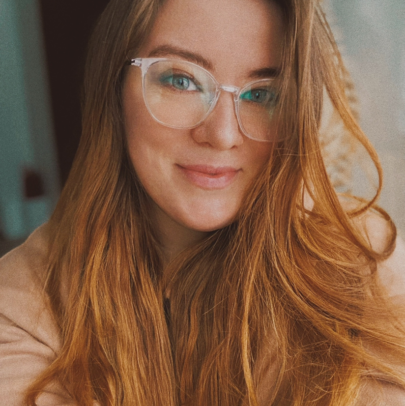 Сухарева Маша