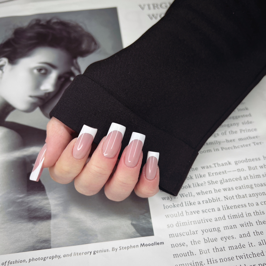 Наращивание ногтей