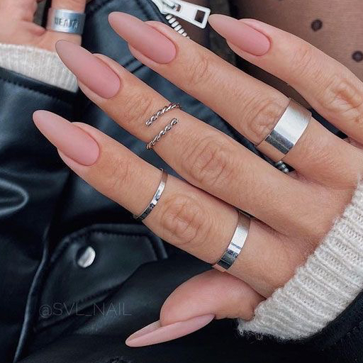 Наращивание ногтей